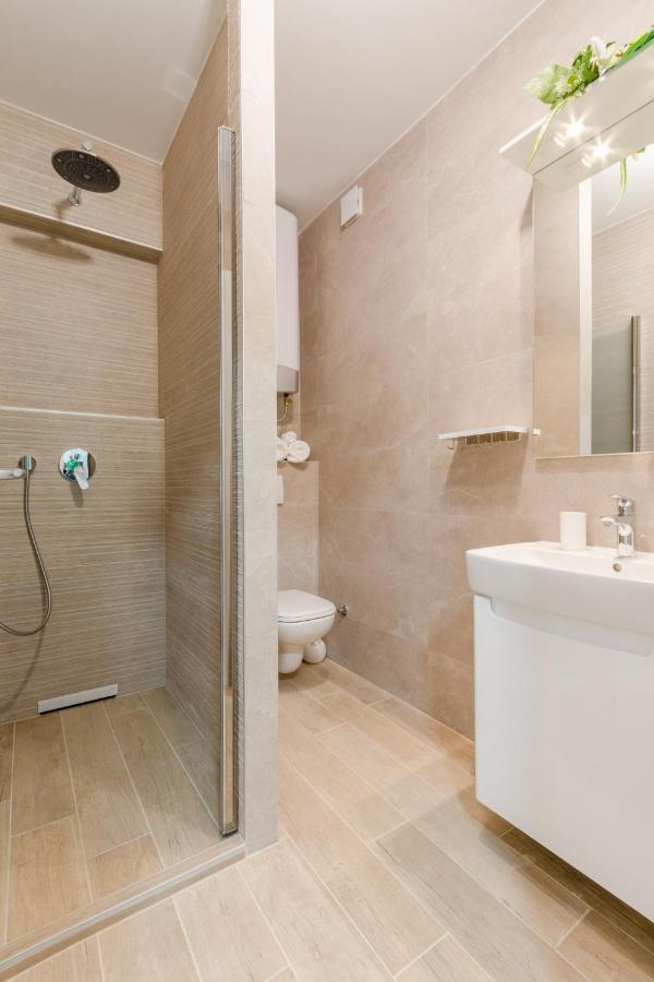 Apartments Niro スプリト エクステリア 写真